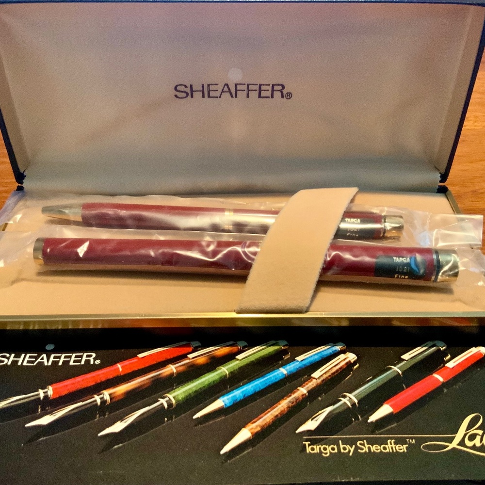 Sheaffer Vintage White Dot Targa Fountain Pen/ball pen set -Red Lacquer--STUB